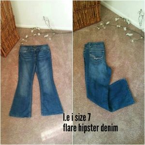 L.e.i size 7 jeans